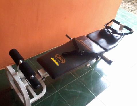  Alat Fitnes Jaco Therapy Bed